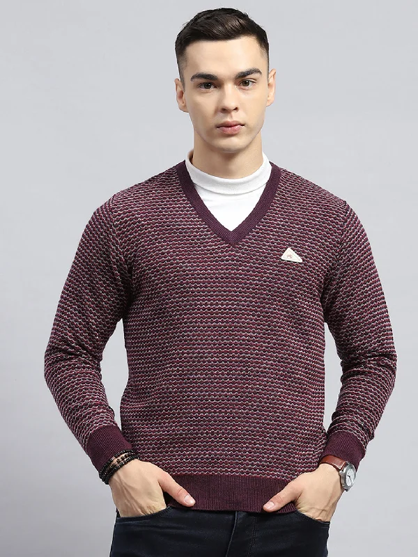 Men Burgundy Self Design V Neck Full Sleeve Pullover