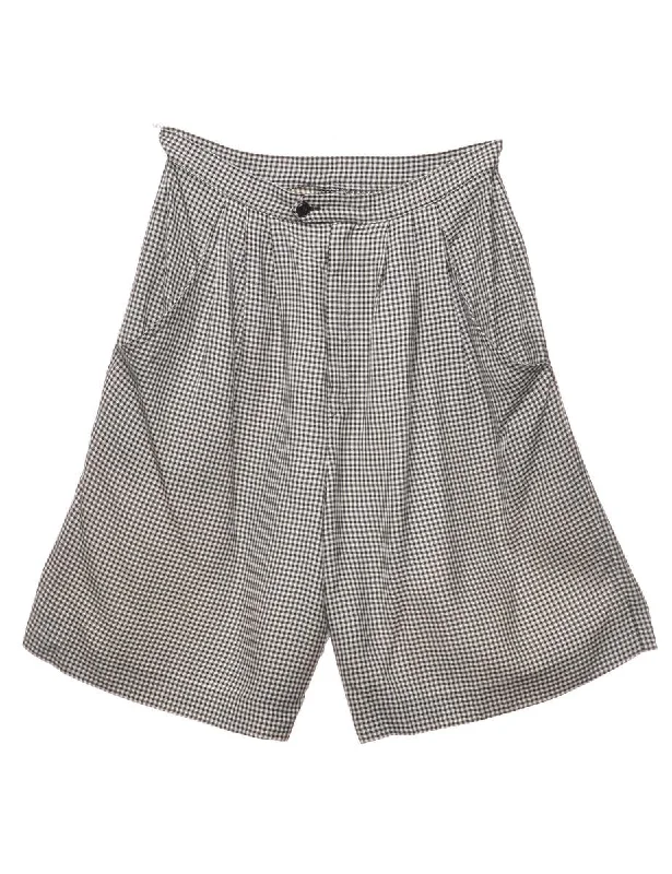 Checked Shorts - W26 L7