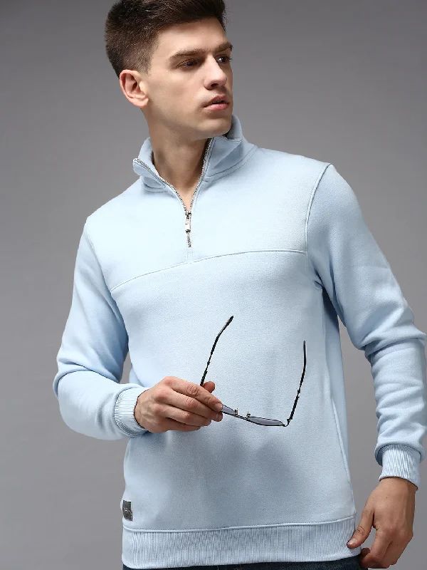 Men Blue Solid Sweatshirt