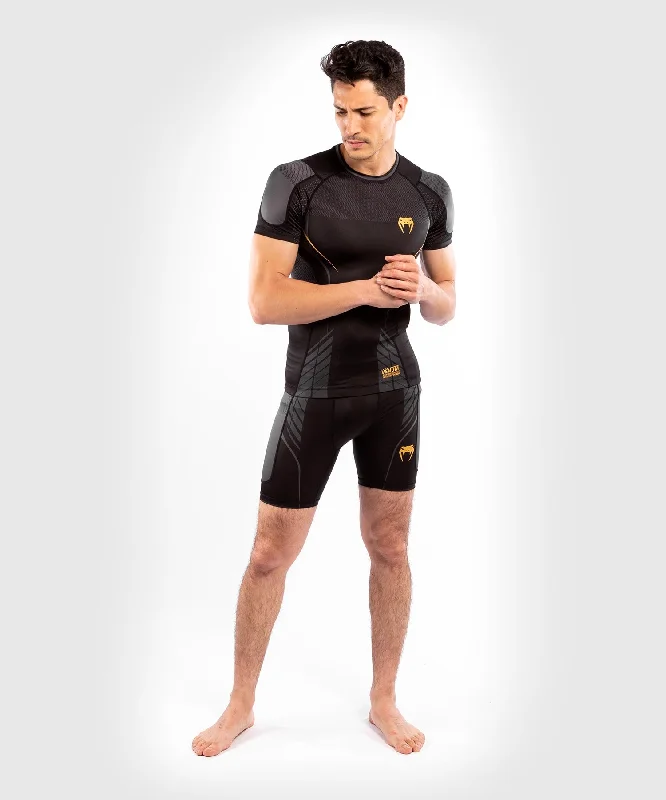 Venum Athletics Rashguard Short Sleeves – Black/Gold