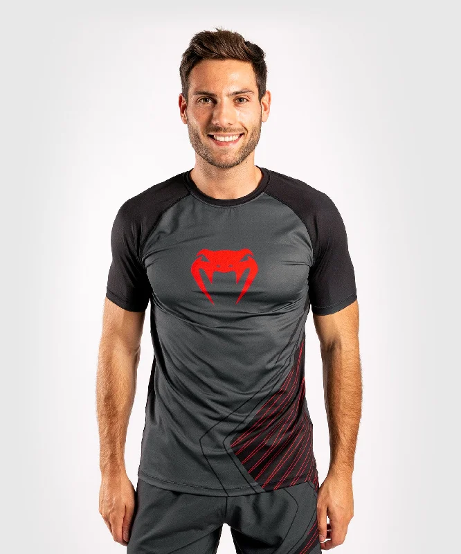 Venum Contender 5.0 Dry-Tech T-shirt - Black/Red