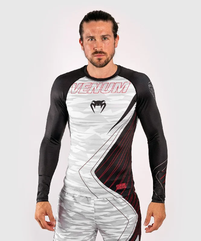 Venum Contender 5.0 Rashguard - Long sleeves - White/Camo